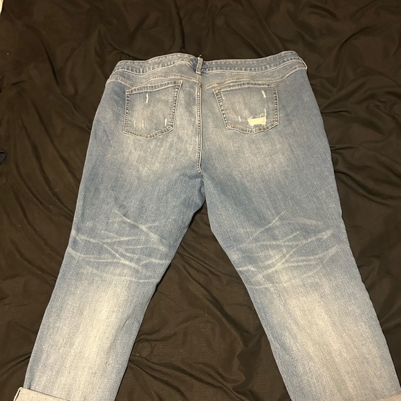 Super cute Size 20s Torrid boyfriend jeans worn a hand full of times - Picture 2 of 3